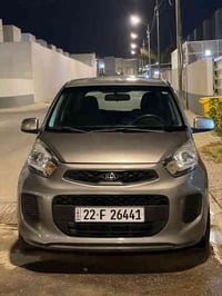 كيا بيكانتو 2013 مصبوغة عام سياره بدون حادث سونارها عندي حلوه كولش حدا...