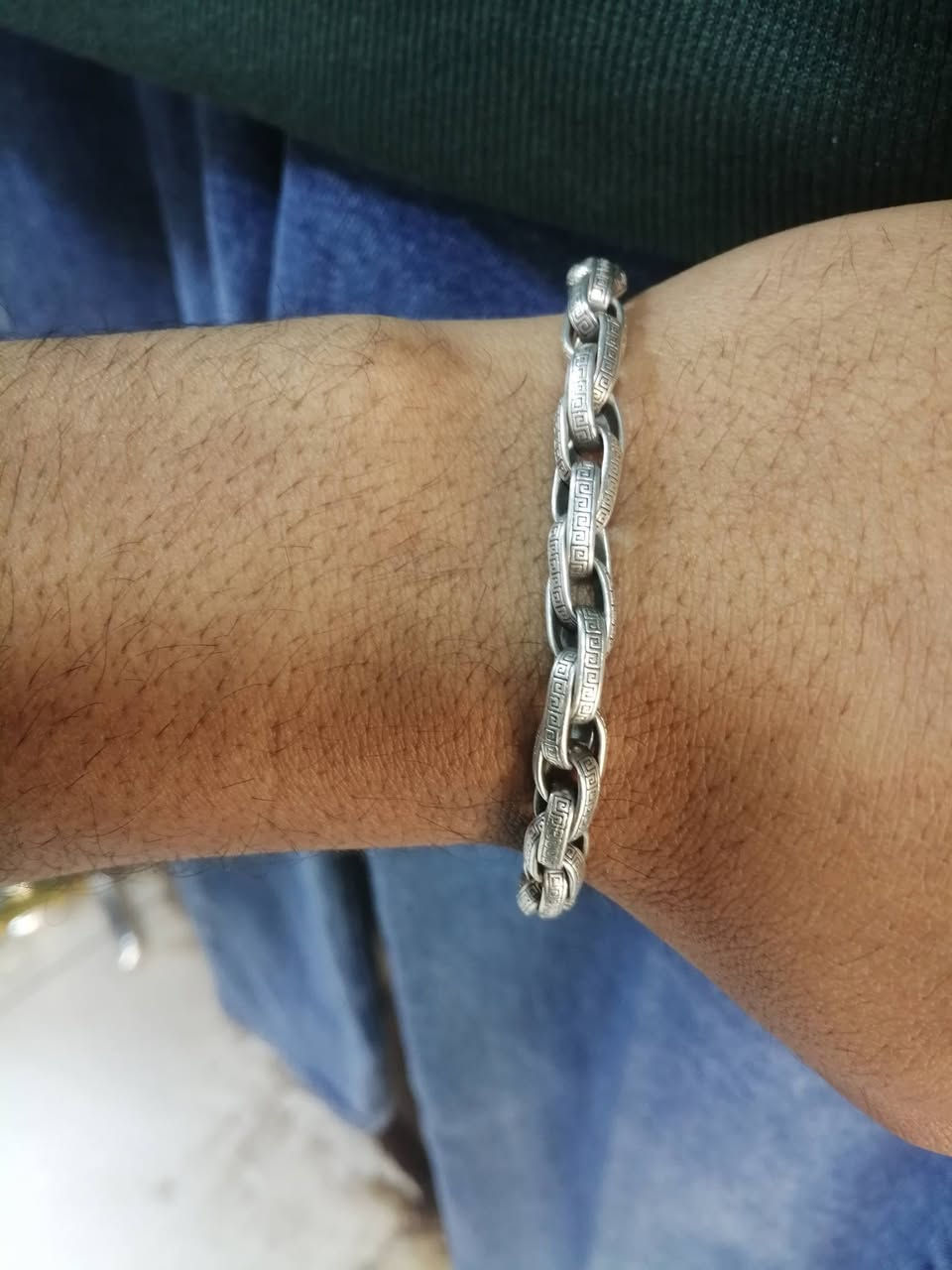 سوار فضه 27غرام سعره 110 ماعندي توصيل عنواني ناصريه مركز مدينه تريده راسلني


**إذا كنت صاحب هذا الإعلان وتريد حذفه لأي سبب، رجاءا أرسل رسالة إلى الدعم الفني**