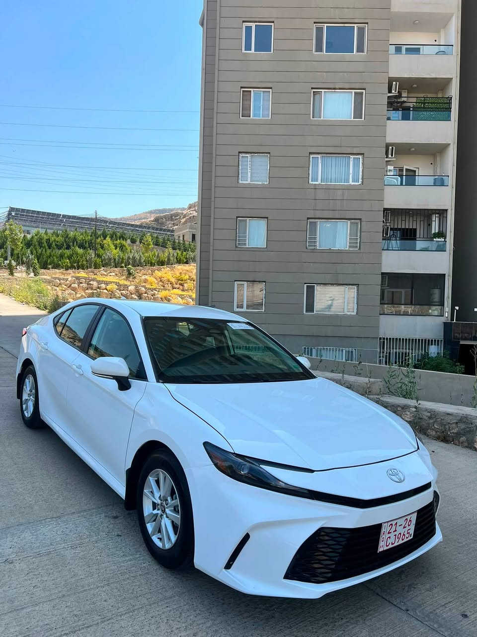 Camry LE 2025 Hybrid / كامري 

محرك  2500cc بانزين / هايبرد

السيارة للبيع فقط 💯

الضرر : نص بونيد صبغ + جاملغ امامي 
تعديل بارد  

 السيارة ماشيه : 4 الف كيلو فقط يعني زيرو

السعر : 210

المواصفات
• شاشة كبيرة
•كرسي الأمامي كهربائي
• كاميرا خلفية
• حساسات خلفية• 
• رادار امامي
• مانع تصادم
• محدد مسار
• تصحيح مسار
• مثبت سرعه
• مانع انزلاق
• استيرنق متحرك
• تحكم طارة
• نقطة عمياء
• مانع تجاوز
• حساسات مانع تجاوز
• بصمة تشغيل
• دخول ذكي
• شاحن ويرلس
• اضوية اماميه زنون LED
• اضوية خلفية LED
• ليد زنون نهاري
• ويل قياس 18
• نظام ECO + TRIP 
• نظام GPS + خرائط
• نفكيشن
• 3 أنظمة قياده ECO / Normal / Sport 
• اوامر صوتيه
• بلوتوث
• مدخل USB 
كفاله كير مكينه

السعر : 210

مكان السيارة دهوك

***********  كورك / واتساب
