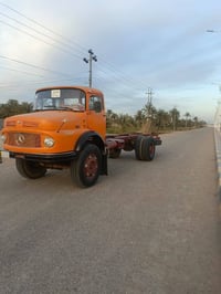 أقچم للبيع موديل 1982 للاستفسار على الرقم 07904993665