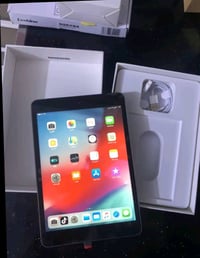 ايباد ميني 2 بشرط جديد كلش السعر 75 الاتصال 07886765550