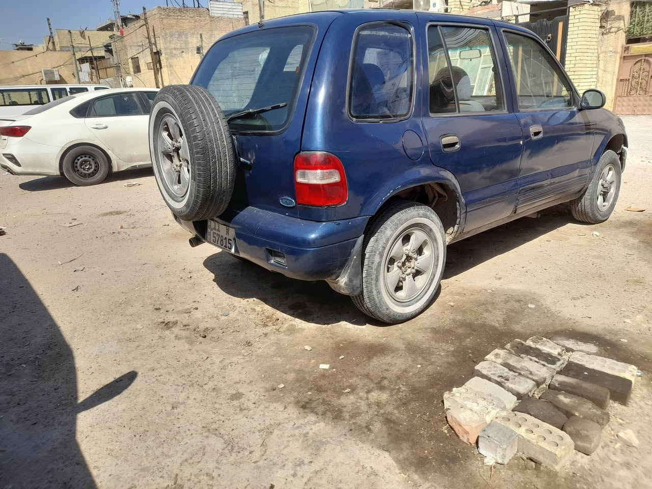 السلام عليكم سبورتج موديل ١٩٩٤رقم بغداد نكليزي محرك وكيرونجي 4s محرك قليل تبخيركير والكسل بحاله جيده صدروتخم تاير جيدسنويه لغيايه٢٠٣٠ السعر٣٣ورقه وبيها مجال قليل شرط التحويل بغدادمدينه الصدر ***********

