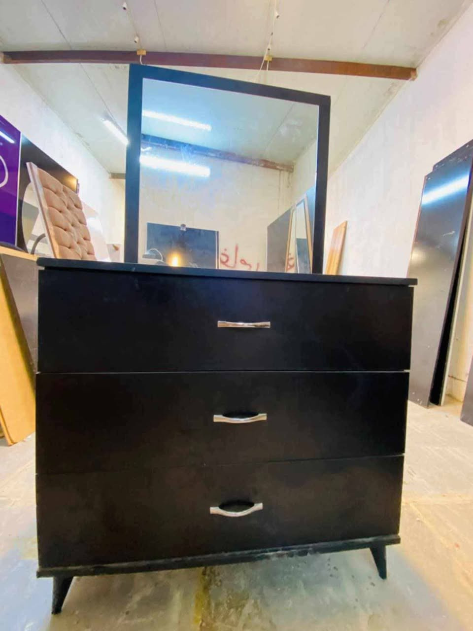 غرفة تركية مستخدم ✨
🛋️ تتكون من 5 قطع
😍 نظام سلايد عصري ومرتب
💵 السعر: 375$ فقط
🚚 التوصيل والشد داخل بغداد مجاناً
📦 ولجميع المحافظات بأسعار مناسبة


**إذا كنت صاحب هذا الإعلان وتريد حذفه لأي سبب، رجاءا أرسل رسالة إلى الدعم الفني**