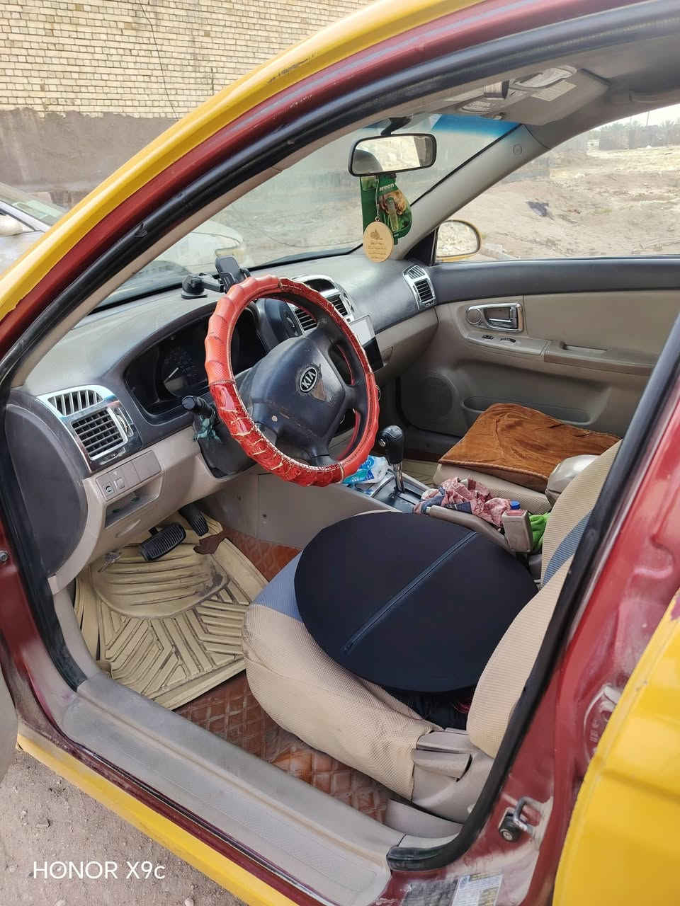 سلام عليكم اسبكترا للبيع موديل ٢٠٠٨ رقم دولي السياره جاهزه من كلشي تبريد ثلج ***********
