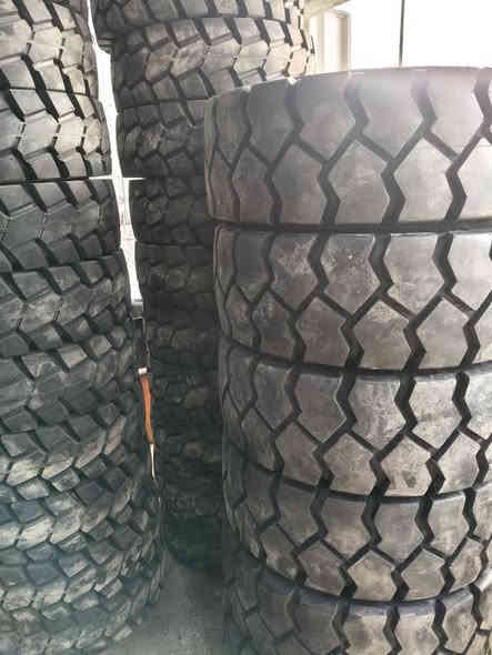 ***********اطارات ورافعات شوكيه محل القمه باب شيخ
