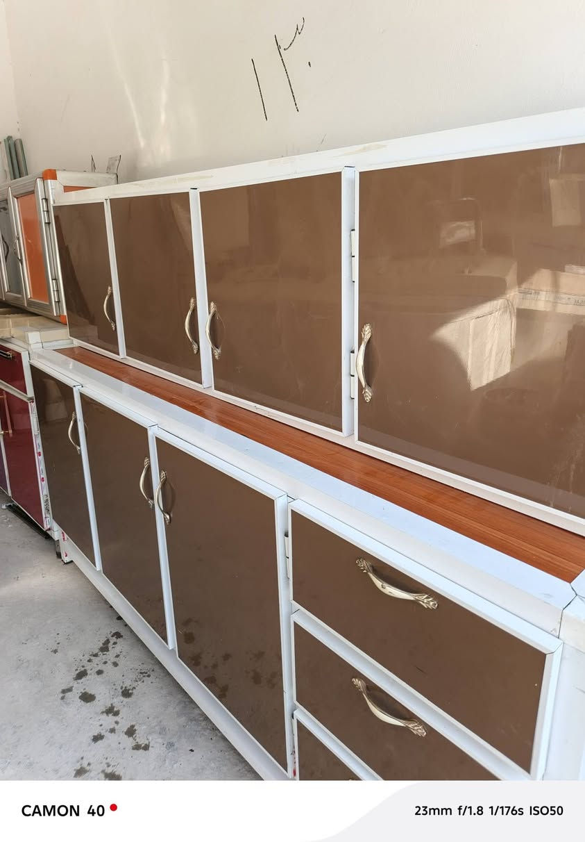 كاونتر نضيف جدا تفصال ٢٢٥ حي الرئاسة ***********
