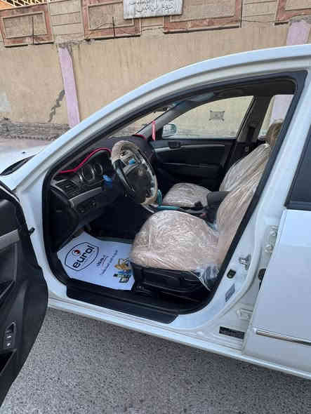 السلام عليكم
سوناتا 2009 خليجي تكسي مطار 
مكينه 2400 دوش 
كير 5 نمر 
سيارة مكفوله من ضربه وتبديل 
بيها صبغ جاملغ امامي وربع بنيد بدون دواخل  والباقي مكفول كفاله عامه 
تخم تاير جديد 
صدر امامي خلفي جديد 
ويل كروم
تبريد ❄️ ثلج 
سنويه ورقم جدد 
تريد وكاله تريد تحويل 
سيارة احلى من صور سيارة  حلوة بمعنه الكلمه وبل عافيه على لي ياخذها
سعر 117 وبيها مجال جدا بسيط مكان سيارة بغداد الزعفرانيه 
متواجد رقم واتساب فقط ***********
