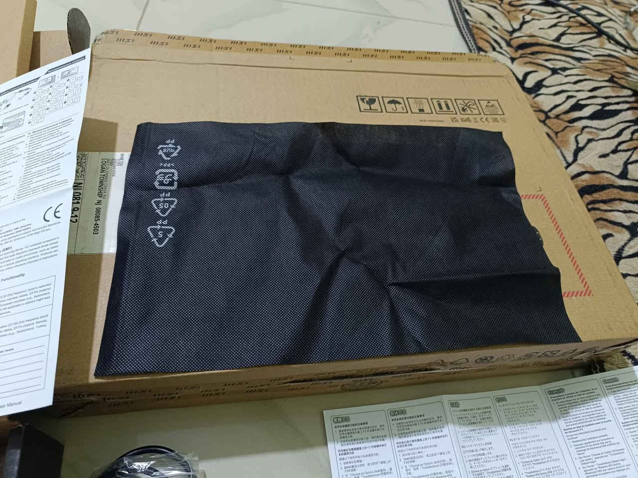 �🔥 لابتوب MSI كيمنك للبيع أو مراوس 🔥💻
السلام عليكم 🌟
عندي لابتوب MSI gamng جديد، ، والوصل موجود ✅
⚙️ المواصفات:
⚡ المعالج: Intel Core i5 11th Gen Intel(R) Core(TM) i5-11400H @ 2.70GHz 2.69GHz
🎮 كارت الشاشة: Nvidia1060(144FPS)Intel 8
💾 الرام: 16GB
التخزين، 1000واحد تيرا بايت
🖥️ الشاشة: 15.6” FHD IPS 144Hz
🎨 اللون: Black اسود
اللابتوب 🔥 نظيف جداً – استخدام خفيف – أداء خرافي للألعاب والتصميم 💪
🔁
📍 الموقع: صلاح الدين – العلم
📞 للتواصل (***********)السعر800
اللي يريد يشتري أو يراوس يراسلني خاص أو يتصل مباشرة 📩
اللابتوب جبار بمعنى الكلمة 🚀 لا يفوّت 🔥
#MSI #لابتوب_للبيع # #بغداد #كرادة #العراق #MSI_Gaming #لابتوبات_العراق #جهاز_قوي #العاب #تصميم #لابتوب_جيمر #بيع_مراوس
