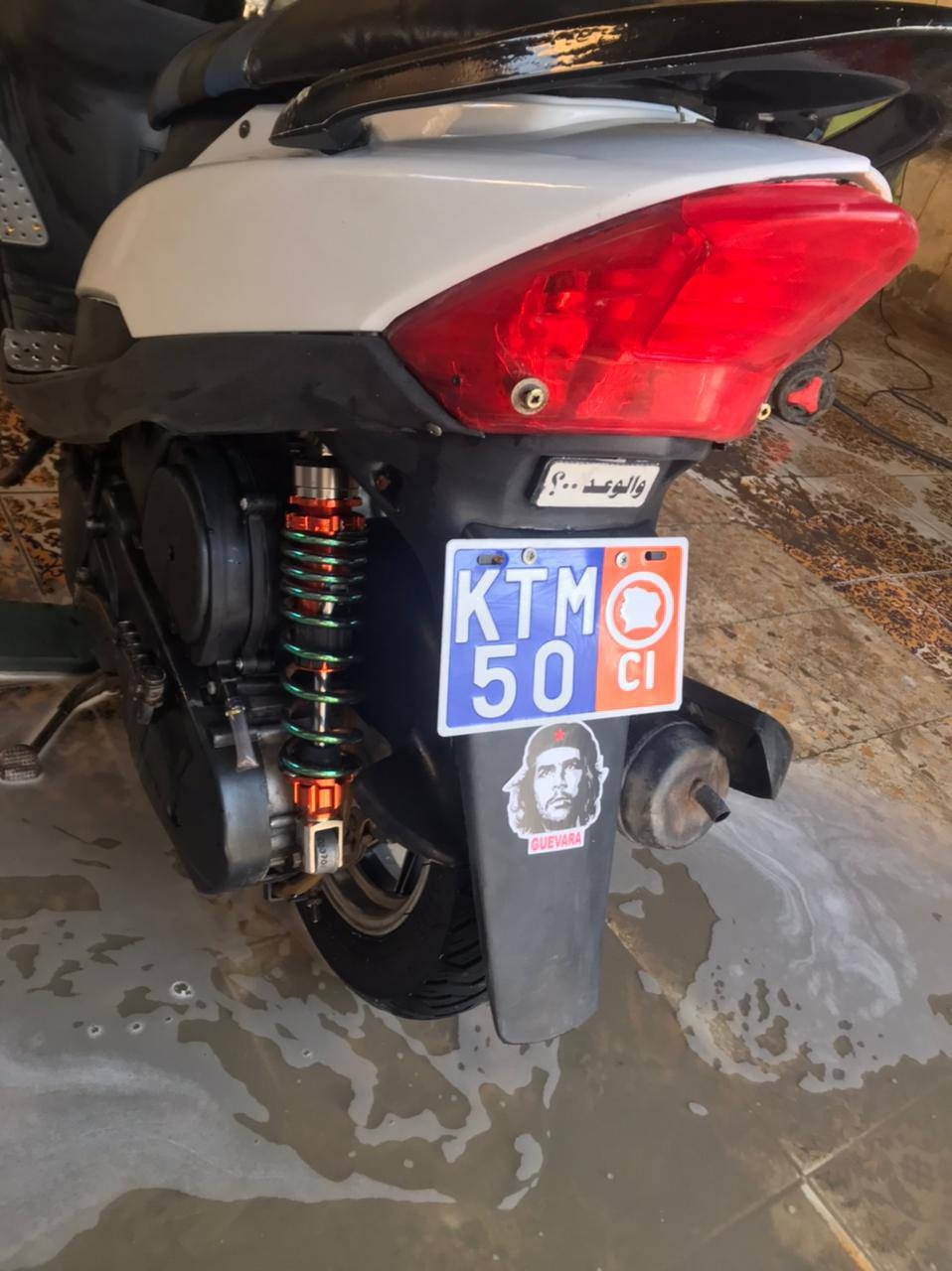 سلام عليكم . دراجه للبيع ماكس عدله مفتوحه. كهربائياته كله شغاله. تايرات ثنيهنهن.جدجد. هندر شغال. حبيبي مثل ماموضح كدامك لاتكلي شني بيه مابيه كله كدامك. ولمو شراي لا يشلع كلبي. دراجه قفله. 480.ولاتكلي هواي.. 
. مكاني ناصريه جبايش. 

. ***********.
