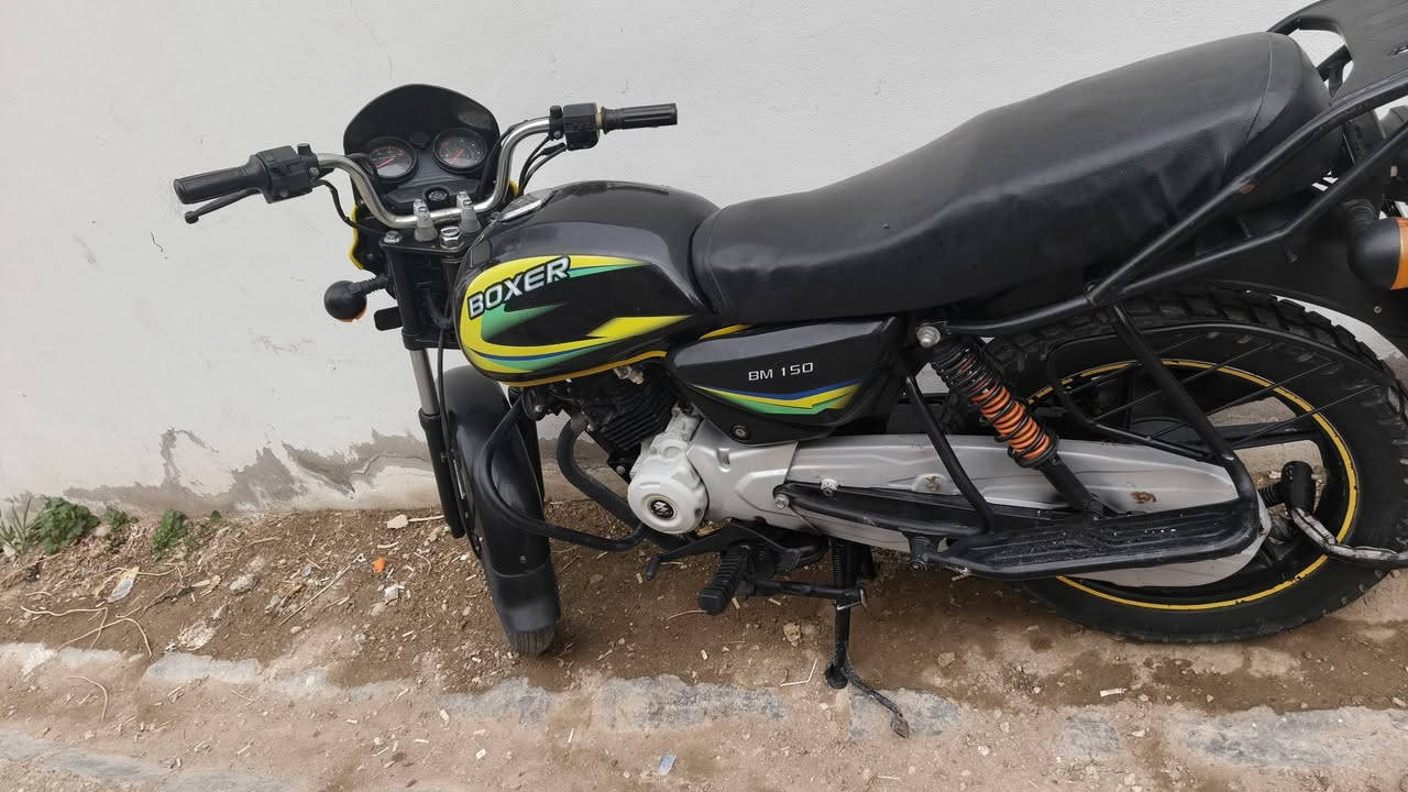 ***********بوكسر 20 نضيفة كلش مرقمة انكليزي سعرة مليون و450 مكاني ديالى بعقوبه
