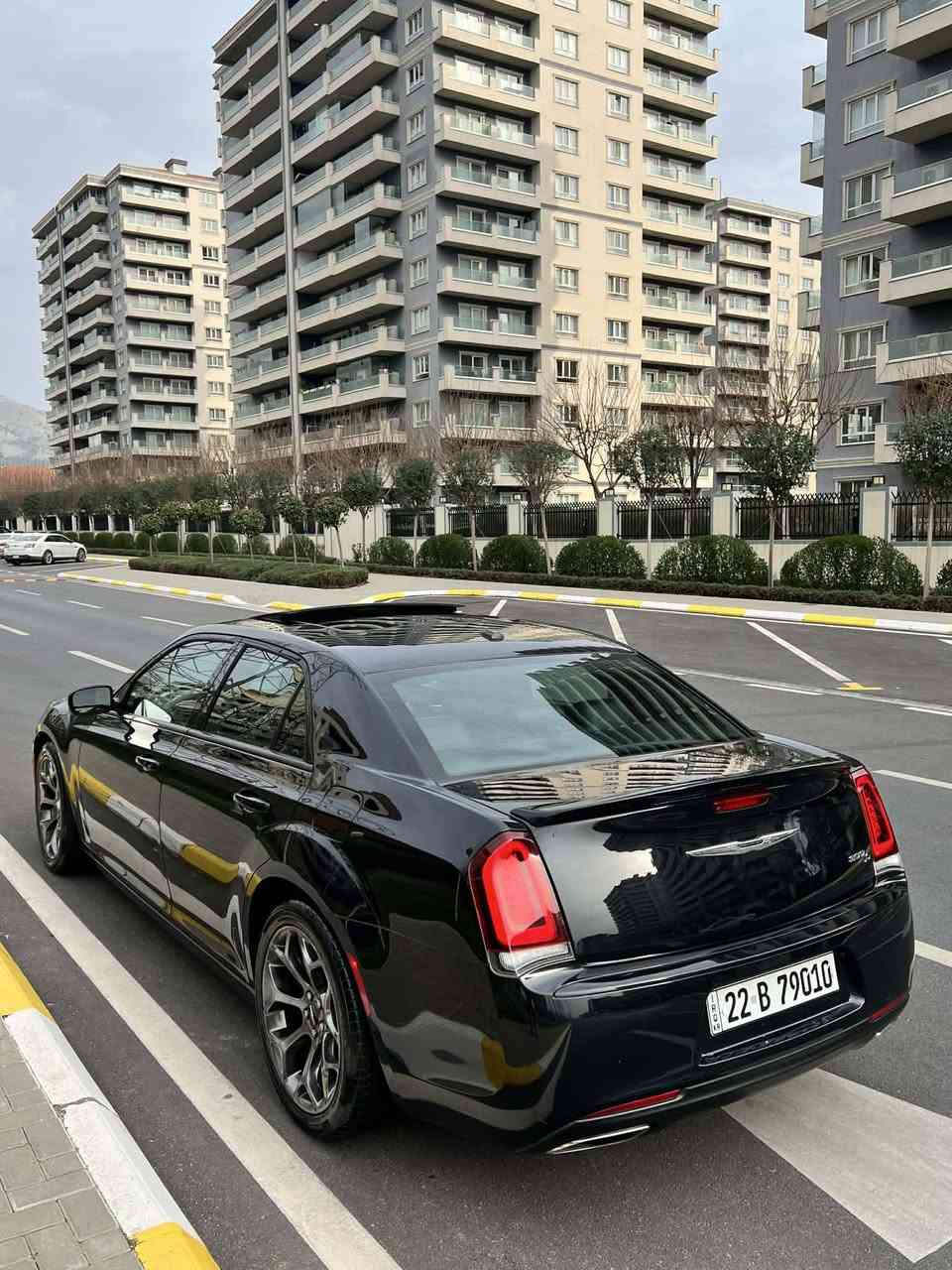 Chrysler S300 2015
clin title
کرایسلر ٢٠١٥ کلین
مواسەفات S فول فول کەنەدی
پانۆراما
بەصمە
کوشن جلد
کوشن کارەبا
سەماعە بیتس
گێڕی سەر سوکان
شەخال
کامێرا 
تەحویلو خەرامە بەشەرت
سەیارەکە بێ بۆیاخە   بێ پارچە گۆران  
ئێرباک هەموی بەشەرت شەریکەیە
گێڕو مەکینەی بە شەرت نەکراوەتەوە
 دەعمی بۆ دەعمی بەشەرت 
شوین سلیمانی
*********** whats app
