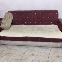 تخم • كنبة • قابل تفاوض