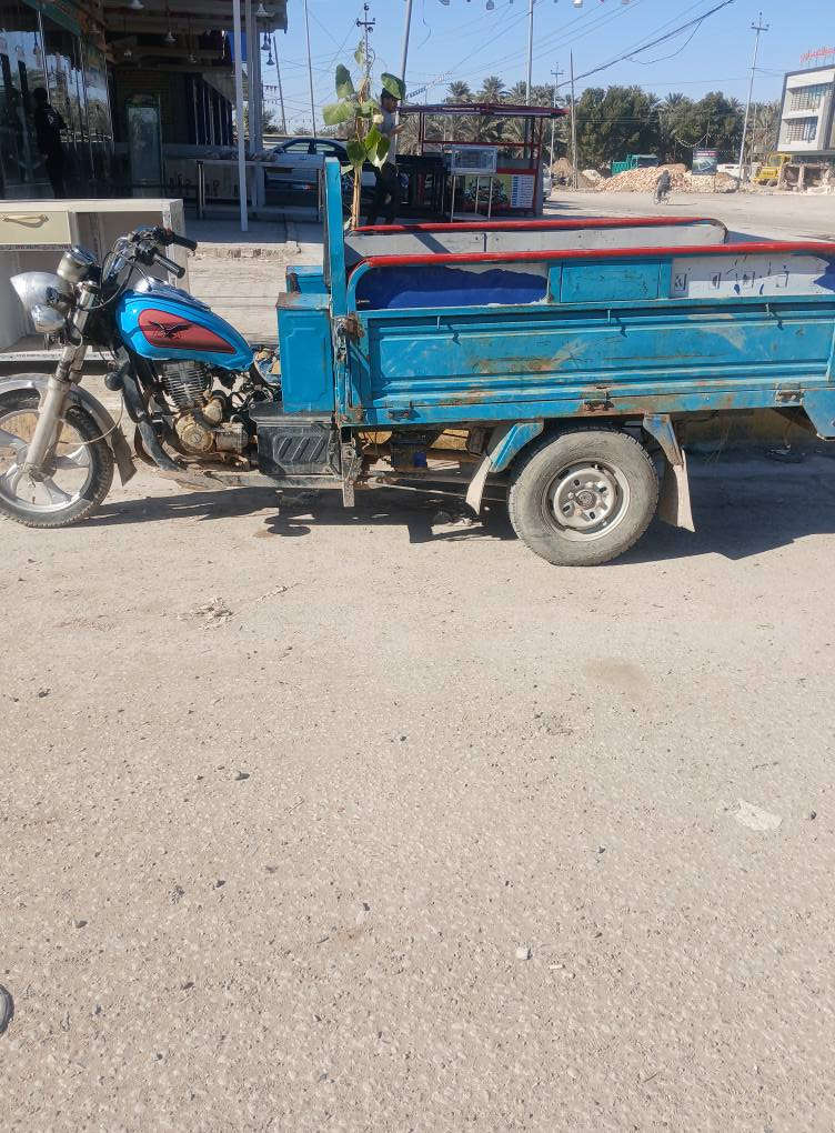 السلام عليكم عندي ستوته للبيع جمرة موديل 2018  جاهزه نكره سلف و أوراق كامله والمكان المسيب حي العسكري شارع الضغط والسعر مليون وميه وبيها مجال الرقم للإستفسار ***********
