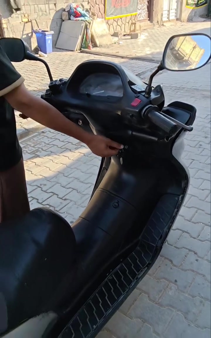 السلام عليكم فورسايد للبيع او المراوس
دراجه نكره بكل وكت الله شاهد سعر 400 وبيها مجال للطيبين 
*********** واتساب فقط
