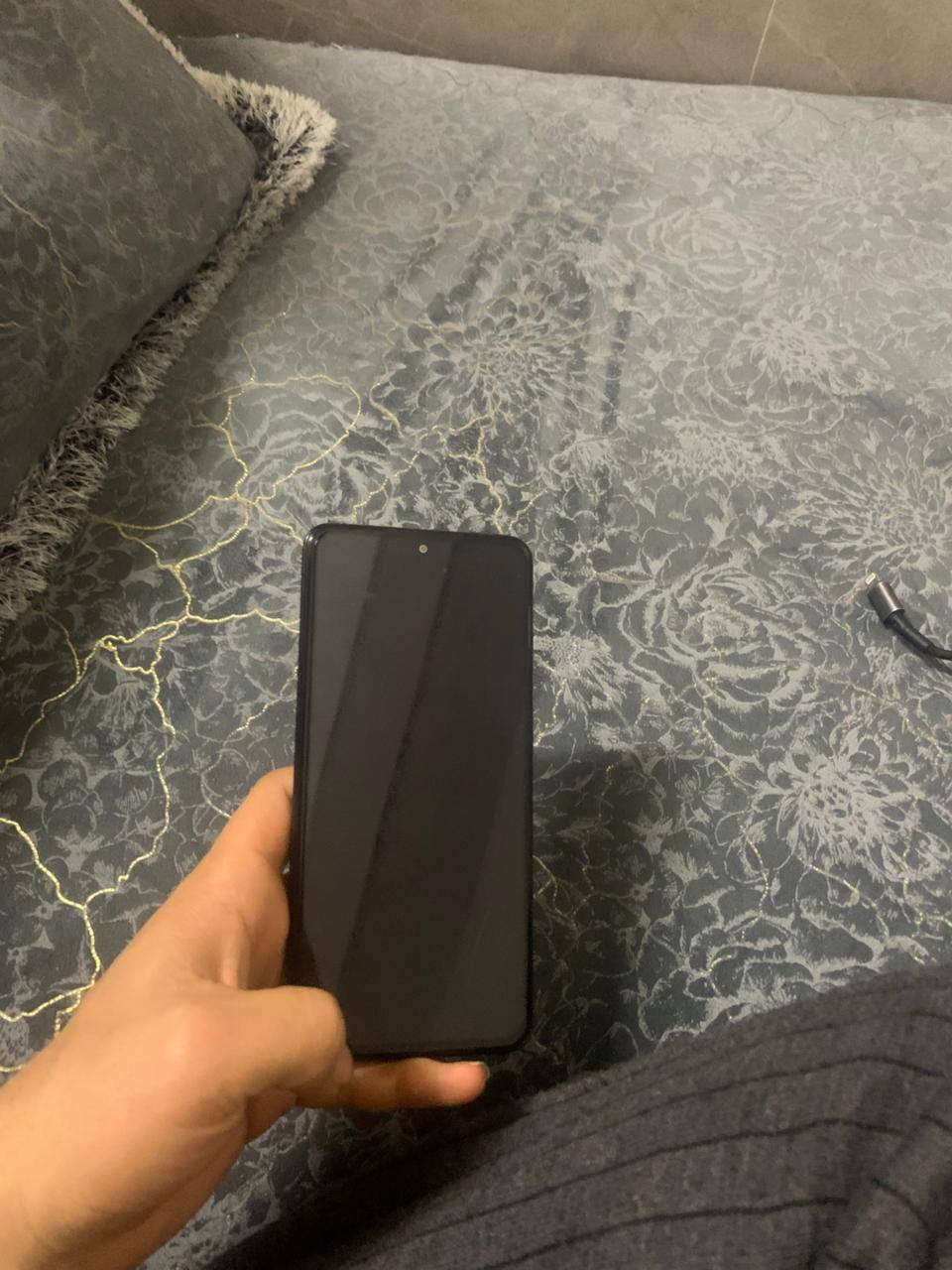 السلام وعليكم بوكو للبيع POCO F3 ذاكره 256 عشوائيه12 بوبجي فول 60فريم مكان موصل جانب الايمن سعر160بي مجال مامفتوح بس ضهر مكسور مثل ماواضح بل صوره. تواصل خاص او *********** واتساب
