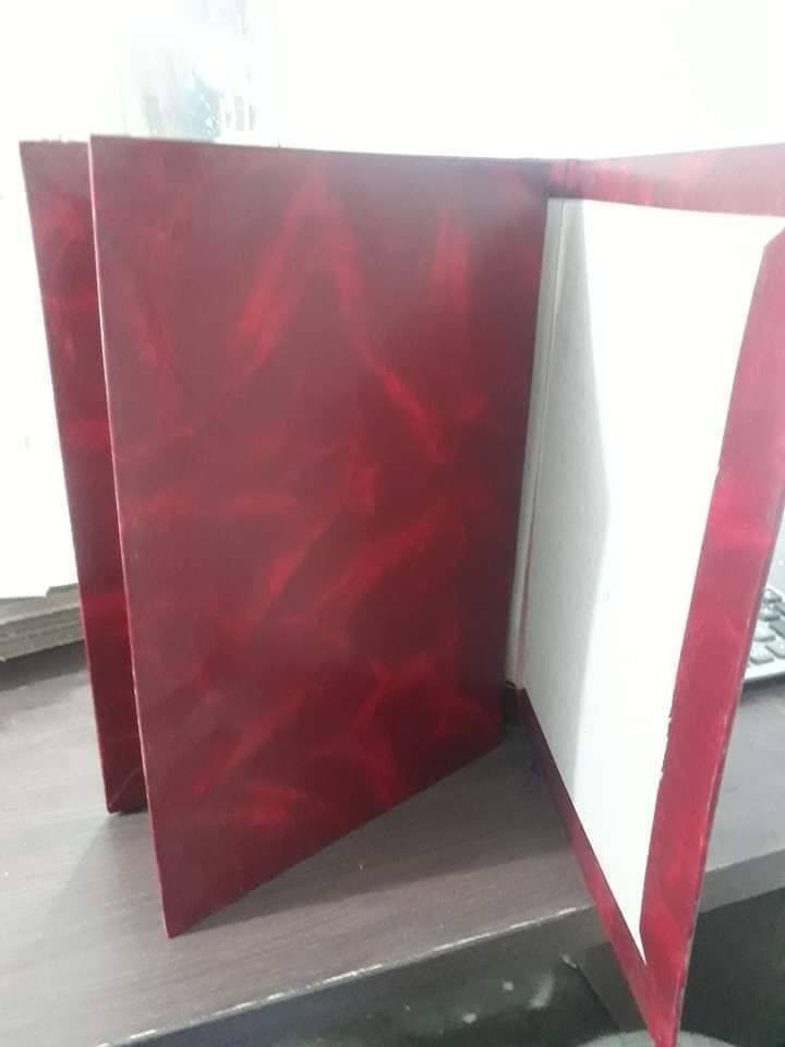 اغلفه سجلات 
بأسعار مناسبه جدا 
واتساب ***********
