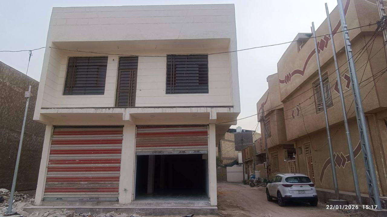 بيع سريع 
بنايه تجارية للبيع قرب مستشفى الكفيل و الجاير مساحة 120م ركن بيه 2 محلات وشقه كبيرة تحتوي 3 غرف ومطبخ وصاله وصحيات بناء طابوق جمهور وصب مسلح كونكريت درجة أولى بناء 2025 
للاستفسار الاتصال ***********
