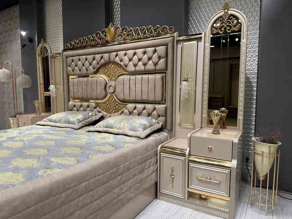 ✨ موديلات كلاسيك لشتاء 2026 ✨
فخامة ✨ ألوان جذابة ✨ جودة عالية ✨
تصاميم راقية بلمسة حديثة تناسب كل الأذواق.

🧵 إنتاج مميز ومتين
استقبال موسم الشتاء بأجمل الموديلات… ما عليكم غير تختارون 🤍

🚚 التوصيل لكل محافظات العراق
🎁 الشد مجاني
💰 والنقل بأجور رمزية حسب المكان

📞 للطلب والاستفسار:
***********
7808670666
