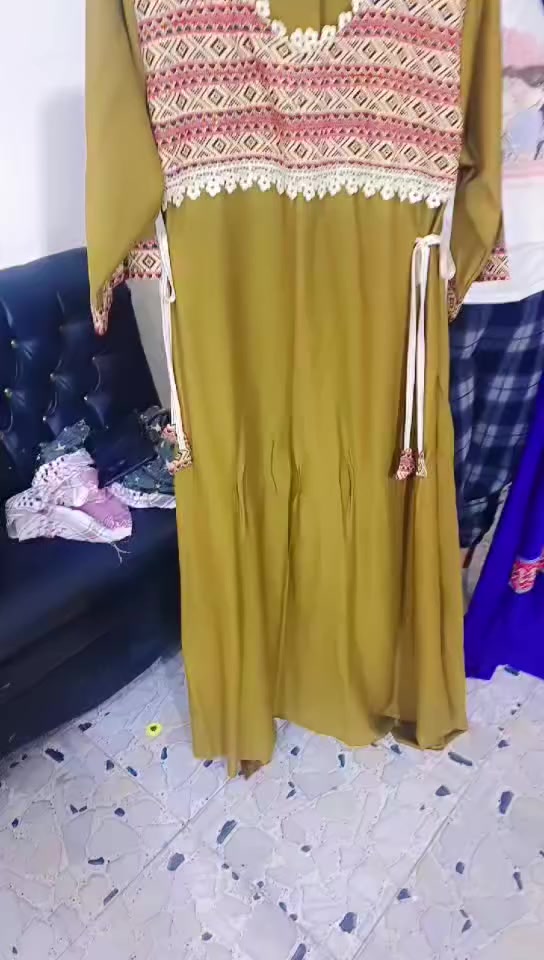 مخاور مغربي خياط نضيف قماش اصلي شغل مرتب المخور ب١٤ الف العنوان ال٣٠٠٠ قرب اسواق ابو يوسف صالون رهف بيوتي


**إذا كنت صاحب هذا الإعلان وتريد حذفه لأي سبب، رجاءا أرسل رسالة إلى الدعم الفني**