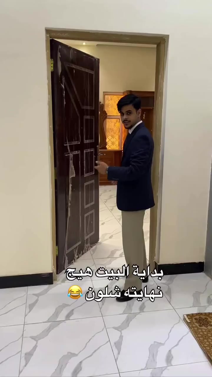 دونم مع بيتين في التنومه نهر حسن شارع الدواجن
يحتوي البيت الاول (الكبير)
بناء طابوق الطيب درجه اولى والكونكريت تسليح حديد اوكراني 
الطابق الارضي  
١-مساحه البناء ٢٠٠م 
٢-ديوان ١٠*٥ مع جبس بورد 
٣-هول ٦*٧مع جبس بورد 
٤-مطبخ ٥*٦ مع جبس بورد 
٥-غرفه نوم سويت ٥*٥
٦-غرفه نوم ٥*٤
٧-درج مجنح (ملكي)
٨-حمام 
الطابق الاول 
جميع الغرف مع الصاله والبيتونه جبس بورد 
١-غرفه نوم سويت ٩،٢٥*٤،٥ عدد ٢
٢-غرفه نوم ٤،٥*٤،٥
٣-غرفه نوم ٥*٤ عدد ٢
٤-هول ٦*٧
٥-درج دائري 
٦-يفصل اليبتين منور ١،٥*٤
٧-حمام 
يحتوي البيت الثاني 
١-مساحه البناء ١٧٠م
٢-استقبال ٤*٥
٢-هول ٤*٥
٣-غرفه نوم سويت ٩*٥
٤-موزع مع مطبخ داخل الموزع 
٥- درج دائري 
٦- بيتونه+مخزن +سطح مفصول عن البيت الكبير 
٧-حمام 
الحديقه  مساحه الحديقه ٢١٠٠م 
١-نخل برحي عدد ٢
٢-نخل بريم عدد ٢
٣-نخل خصب عدد٢
٤-نخل خضراوي عدد ١ 
٥-سدر (نبگ) عدد ٤ 
٦-مخزن ٤*٦
٧-مجموعه صحيه خارجيه حمام + تواليت 
٨- سقيفه كي سبان 
٩-سقيفة سطح البيت
 السعر ٦٥٠ وبي مجال

استفسار خاص


**إذا كنت صاحب هذا الإعلان وتريد حذفه لأي سبب، رجاءا أرسل رسالة إلى الدعم الفني**