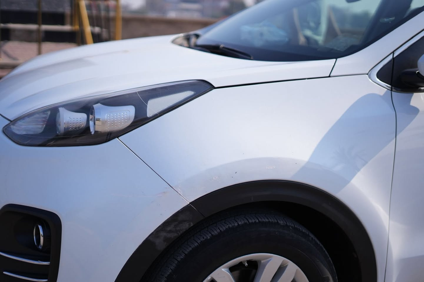 السلام عليكم 
للبيع فقط كيا سبورتج 2018 (خليجي)
رقم بصره  الدولي باسمي 
مواصفات 
شاشة و كاميرا 
حساسات خلفي 
تحكم ستيرن جهتين
قطعتين تبريد
اشاير بالمري 
مكينة 2000 دوش
ماشية 113 
كفاله من الضربه 
السعر : 185 و بيها مجال 
مكان السيارة ميسان 
***********
