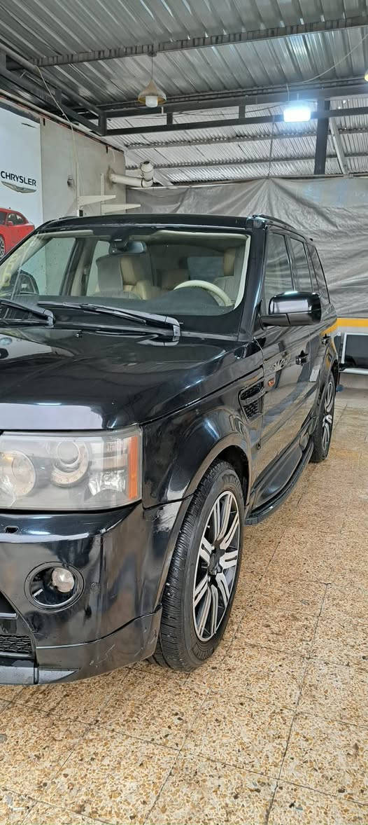 السلام عليكم رمضان كريم عالجميع يارب..للبيع رانج موديل ٢٠٠٧ محدث ١٣ كير ومكينة لكزز شرط بيها قطع صبغ تخم تاير جديد اكثر تفاصيل اتصل ودلل ***********
