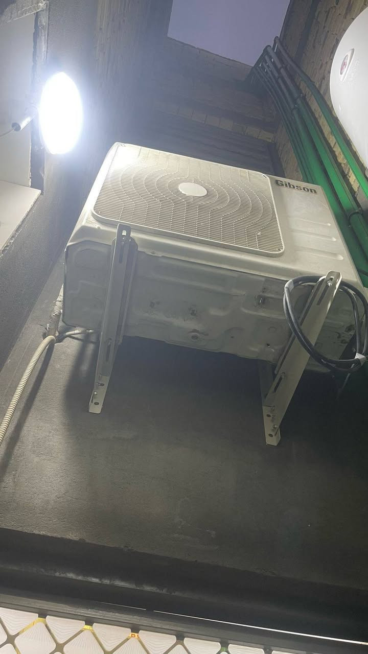 يا الله ورشة ابو علي للتبريد.
الله يرزقنا ويرزقكم جميعاً. 
  فتح وشد ونقل سبلت 55.الف   نصب 40, الف    

 فتح  سبلت 20 الف 

صيانه ليك سبلت وشحن غاز 50الف   غاز اصليR 22

صيانه ليك سبلت وشحن غاز 60 الف 410 اصلي 
 
صيانه ليك ثلاجه وشحن غاز 40. الف 
 
تبديل كمبريسر  مستخدم.  ثلاجه وشحن غاز  75الف . وضمان شهر 30 يوم   عمل داخل البصره مع ضمان العمل والتبريد ***********  واتساب
