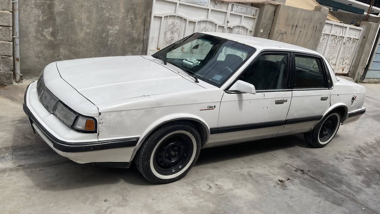 اولدز موبيل موديل 1990 رقم انگليزي باسمي   تحويل ثاني يوم السعر 45 وبيها مجال للاستفسار ***********موقعها ديالى  بلاد بدون صبغ
