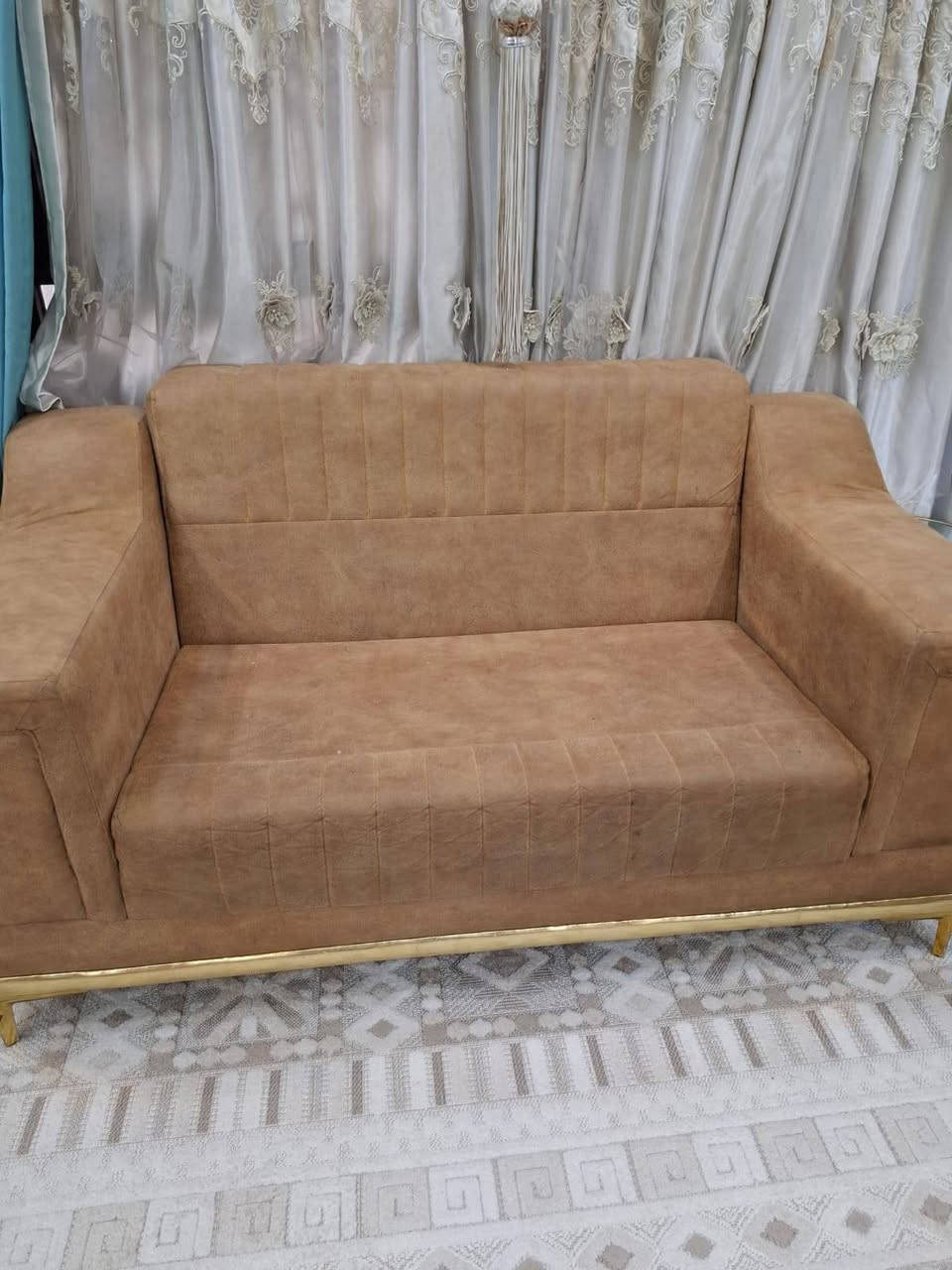 السلام عليكم تخم توصا عشر مقاعد مع البردات والطبلات السعر 650


**إذا كنت صاحب هذا الإعلان وتريد حذفه لأي سبب، رجاءا أرسل رسالة إلى الدعم الفني**