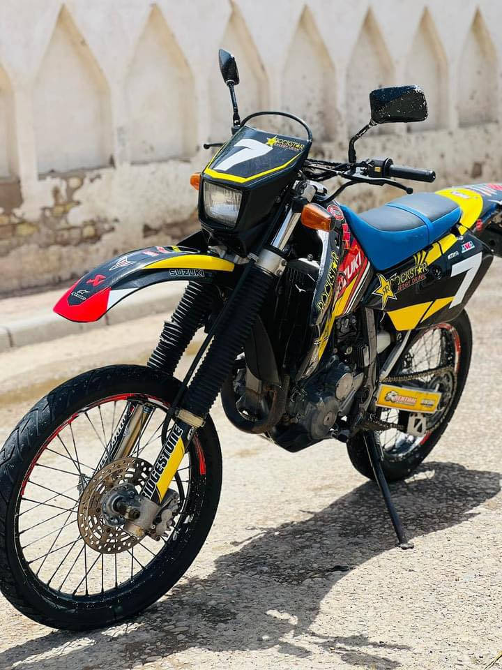 قفاز drz400 للبيع ميسان قضاء كميت 
***********
