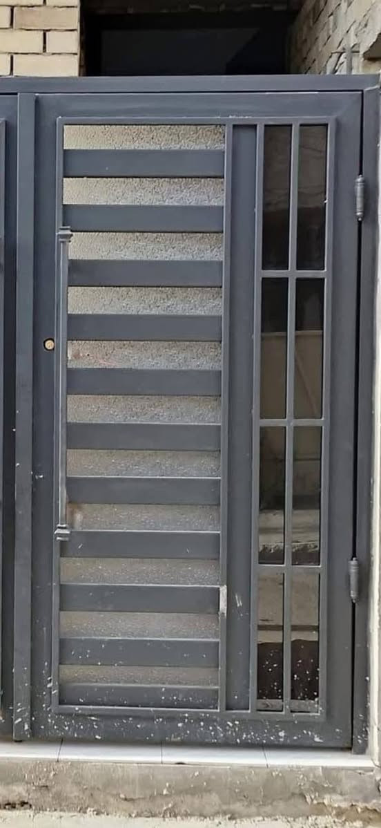 حداد درجه اوله اي بكان بالبصره اجيك  وشتغل الكم جوه السوك وهذا رقمي ***********
