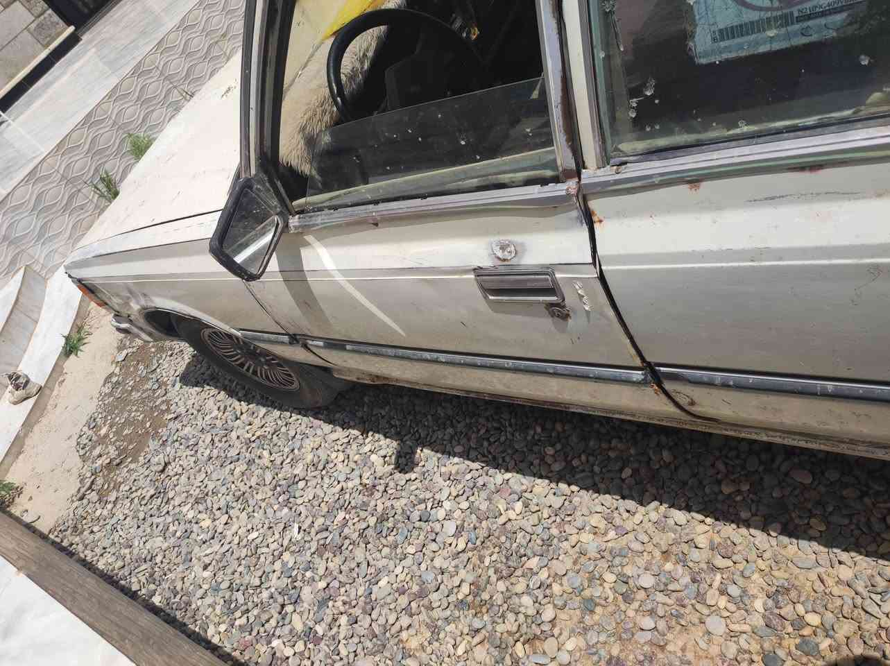 السلام عليكم سوبر 83كير ومحرك ونجي جدد صدر ورا جدام نضيف تواير زينات باور مي بچم جديد بطاين جدد بوب كله شغاله كهربائيات كلها شغاله مسجله فحص صلاح الدين 12وبيه مجال ***********
