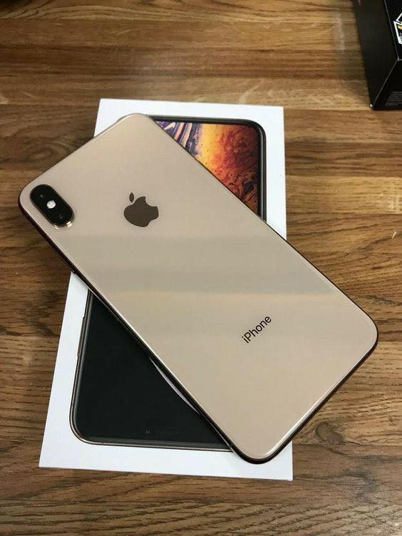 ‏iPhone Xs Maxللبيع
الجهاز كله بلاد 
ذاكره 256
بطاريه 76
شرق اوسط
الجهاز كله شغال 
كامرات صوت 
سبيكر 
الجهاز نضافته 100
السعر 225🔥🔥
للستفسار ***********
العنوان صلاح الدين تكريت
