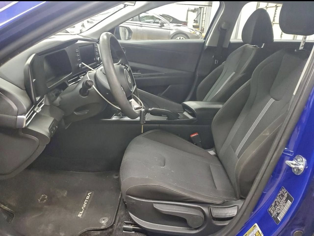 سلام عليكم 
النترا وارد امريكي ٢٤  كلين  بدون ارباك ماتصرف عليها
فقط تصليح بصيط بالدعاميات محرك ٢٠٠٠ بانزين
موجود بالارد الحرة معرض جوهرةالحياة
ماشية ٣٠ الف
لمن لديه كتاب شهداء 
                كتاب شهداء
صور امريكة و نقل و مقطع فديو نص مواصفات
ديالى بعقوبة للتواصل ‭0771 806 6863‬
سعر ١١٨ و بيها مجال جدا بسيط
