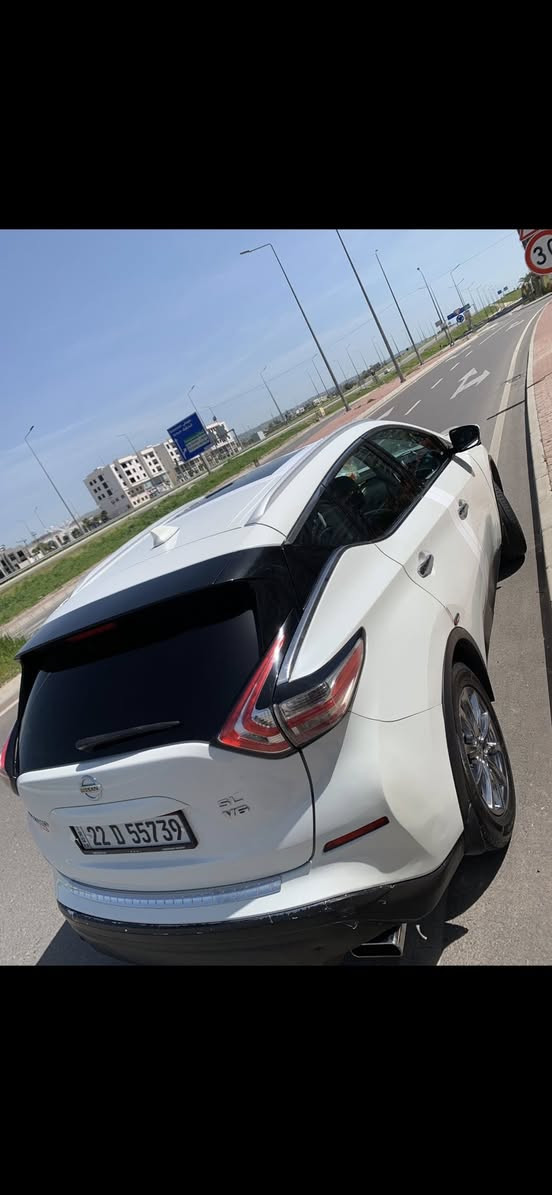 سلام عليكم
نيسان مورانو موديل 2017 
سياره SL فول واحد على واحد سياره 
بانورما اكشانه جلد تدفى اكشانه 
كامرات 360 درجه 
باب خلفي شفط 
دمام بجنطه  الصوط عالم ثاني  
تشغيل عن بعد 
كير مكينه كله بشرط برغي مناقصها سياره 
مكينه v6 حجم مكينه 3.5 
وكير cvt بانزين انسى تصرف 
دفتر بانزين بيها تريد وكاله تحويل حاضر  
بنسبنه للصبغ سياره بيها تعديل دائر مدور جسم مالها تعديل بارد يعني حزام 
بارد بدون ضرر بدون ايرباك بدون شواصي 
صورة حادث الي بمريكا مرفق وياهم 
سعر 125 وبيها مجال 
عنوان كركوك 
***********
