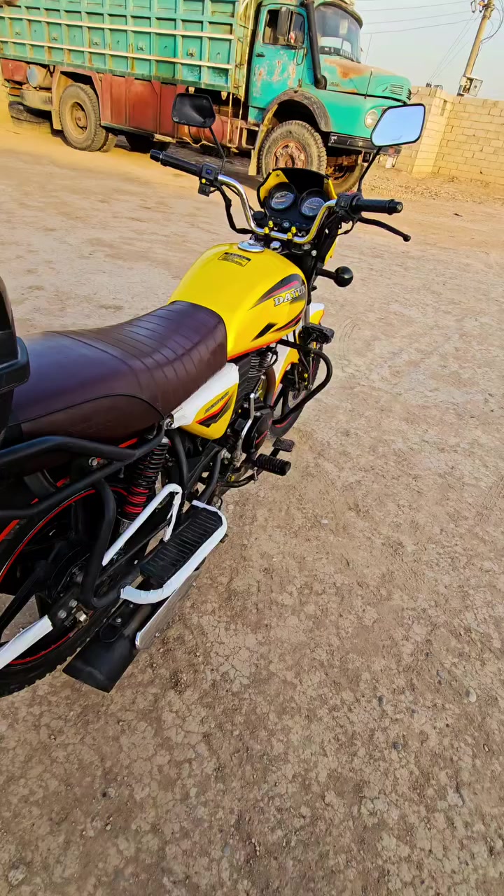 سلام عليكم دراجة البيع دايوان 2024وراق سكر دراجة كل نقص ما بيهة دراجة خير من الله مكان صويرة شارع عشرين 
***********♡♡♡*********** تواصل خاص او نتصل 📞
