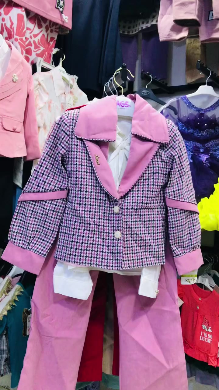 بمناسبة عيد الفطر المبارك توفر لدى بيبي ستايل قاط بناتي بقياسات مختلفه
العنوان حله هاشميه خلف السوك مقابيل مدرسه الكرار الابتدائية واتساب ***********
