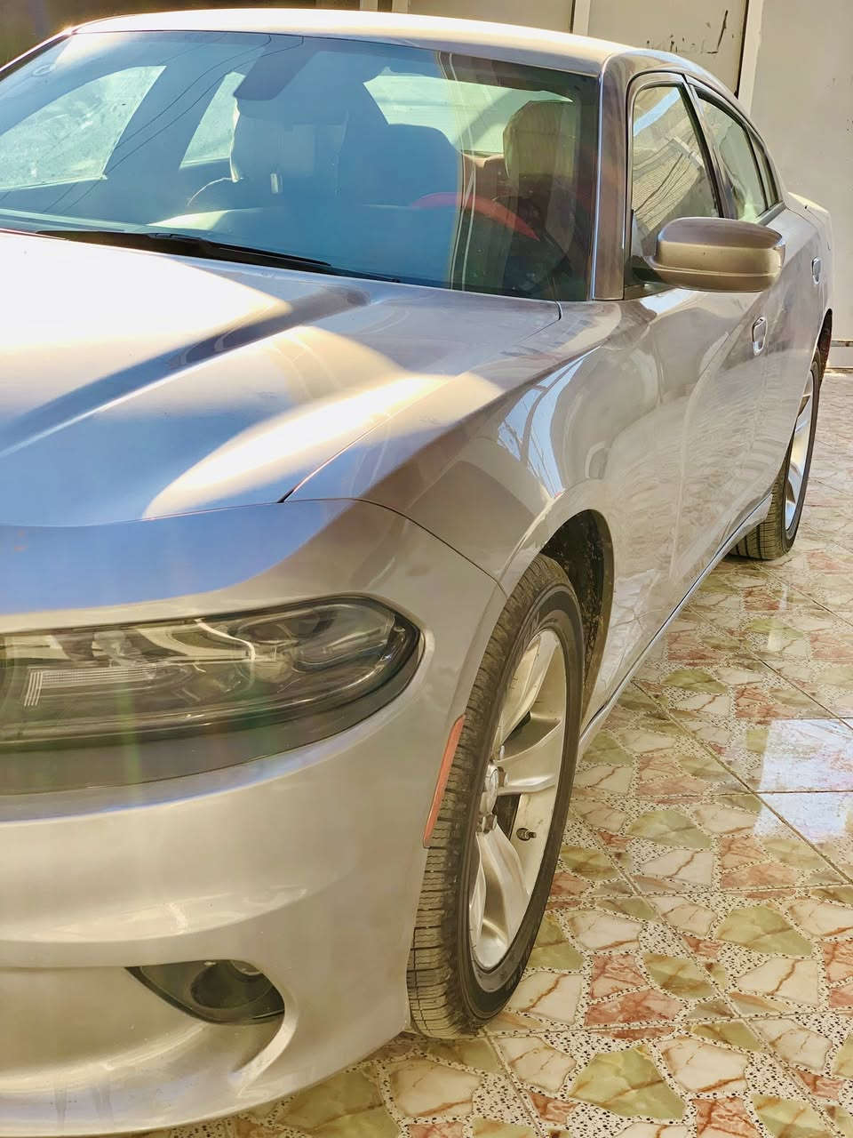 سلام عليكم للبيع جارجر 2015 اصل خليجي كفالة عامة من الضربة 

بجم كبس

محرك كير اكسل كفالة 

رقم مثنى إنكليزي مداور ثاني يوم

هزة جديدة 

ماشيه ٢١٥ الف كيلو متر مو ميل

محرك 6V 

السعة 3600

مواصفات شاشه تحكم ستيرن كامره

كشنات جلد تبريد قطعتين 

مازدات جدد 

زنون عالي ناصي 

(السيارة بيها كلير في البيبان والجاملغ الخلفي فقط بدون ضربة)

للاستفسار اكثر اتصال عبر (***********) 
المكان السماوة 
خاص ماكو
