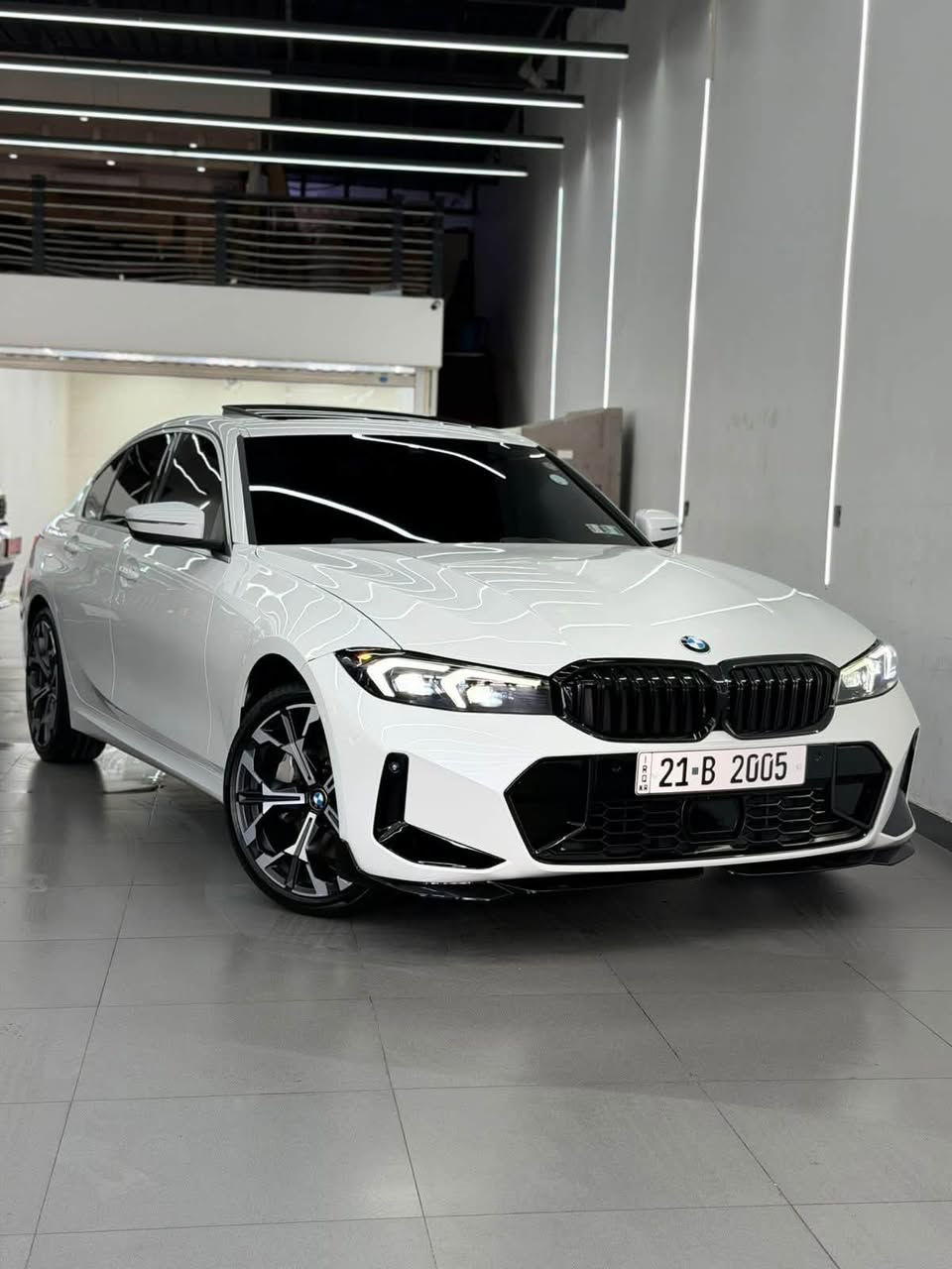 السلام عليكم
للبيع bmw 330i kit m 2026
ماشية 3 الف ميل
مواصفات فول
فتحة كبيرة
داتا شو
رادارات امامي خلفي جانبي 
اضاءه داخليه 
كامره خلفيه 
تشغيل عن بعد 
اوتو ستوب
معا كتاب تضليل
الحادث : جاملغ + بنيد نفسة معدل ومصبوغ 
صفر مسج
للاستفسار ***********
