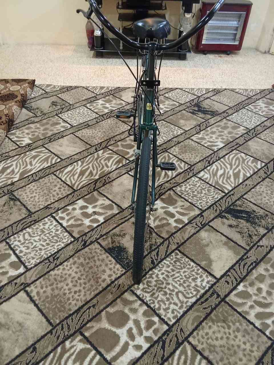 سلام عليكم بايسكل نظيف للبيع حجم 26 السعر 45وبي مجال المكان موصل جانب الأيمن منطقة اصلاح الزراعي الانتصال خاص او عالرقم ***********
