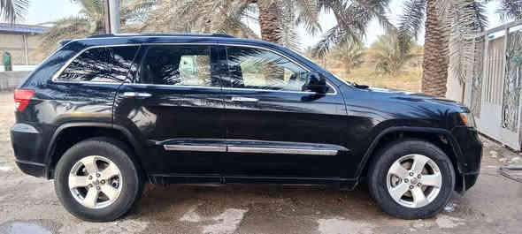 جيب لاريدو 2012
رقم بابل انكليزي جديد
مواصفات الجيب معروفه 
حادث جاملغ خلفي ايسر فقط
السعر 150 وبيها مجال بسيط
غير متواجد ع الفيس للاتصال
***********
***********
