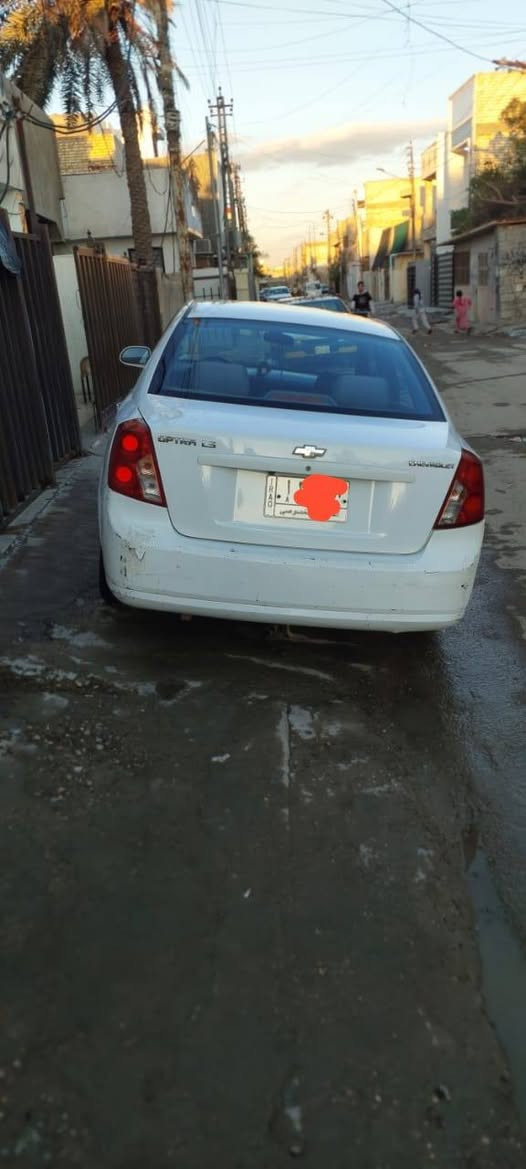 أوبترا ٢٠١٠ للبيع محرك ١٦٠٠ كير اوتو نظيفه بدون صبغ فقط ظربه بسيطه بلجاملغ الايسر رقم قادسية مشروع وطني تحويل بغداد للاستفسار *********** متوفر واتساب
