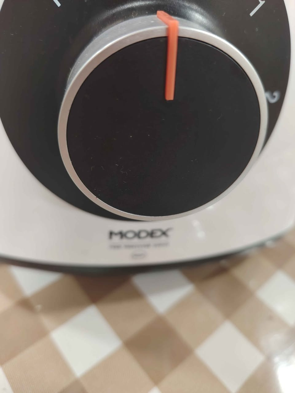 محضرة طعام ماركة مودكس جديدة سعة 2لتر بدون باكيت 🌹🌹🌹🌹

السعر 50الف 🔥🔥🔥

موصل الجانب الايسر /حي المثنى 🌿🌿🌿

الشارع المقابل لمنتزه المثنى
✅شارع عمارة النخيل 
✅وماكس جيم 
✅وازياء النمور 

داخل الفرع بالنزول قرب كراج  غسل السيارات   

(منزلي) لبيع الاثاث المستعمل 
متواجدون من الساعة ال3 الساعة 10 مساءاً 

الاتصال  من بعد  الساعة 2ظهرا  الى 12مساءا 

*********** موصل, نينوى
