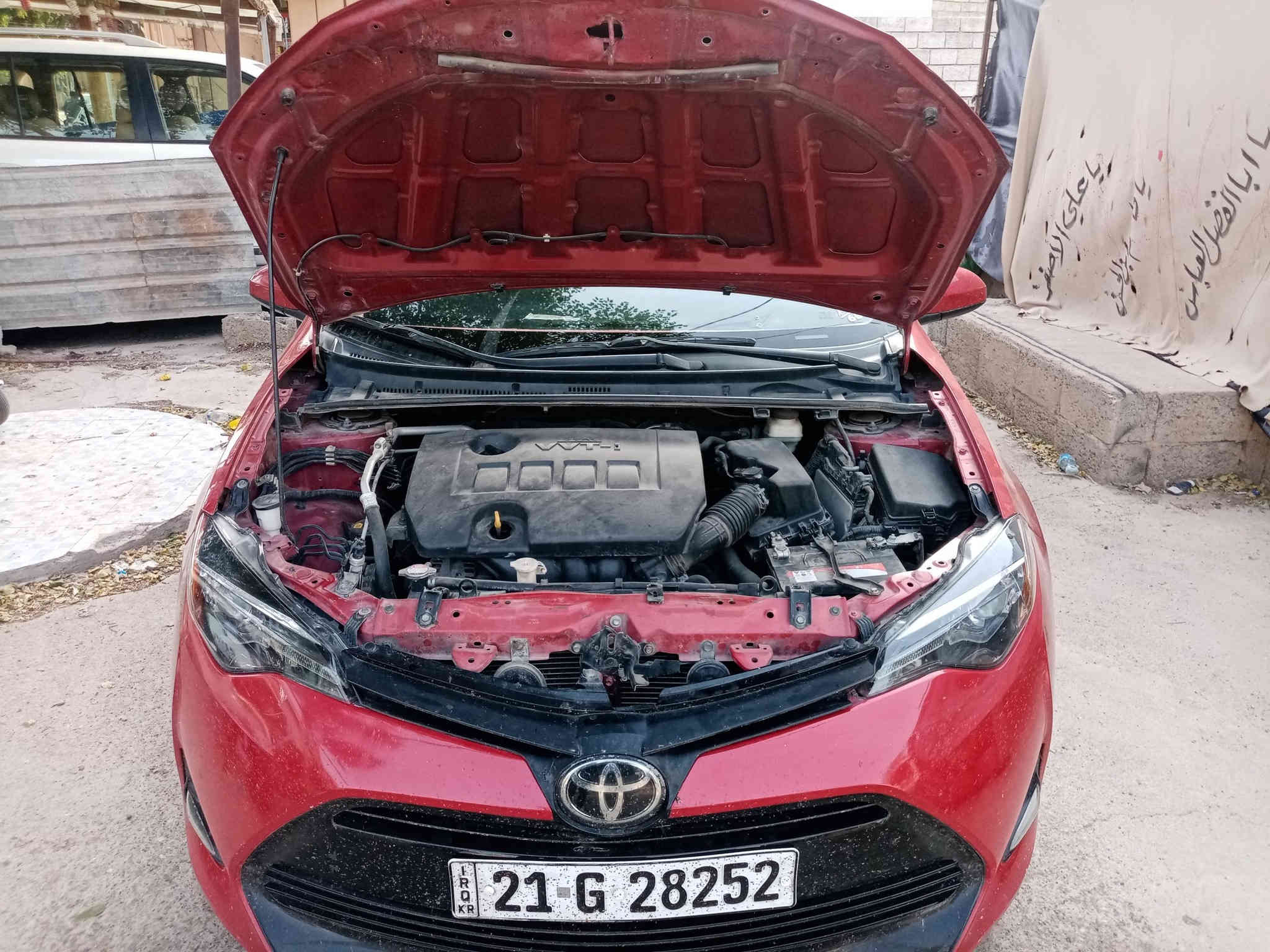 السلام عليكم تويوتا كورولا للبيع موديل 2017 والثانويه لغايه 28 والسعر 135 وبيها مجال مكان السياره طوزخورماتو هذا رقم الموبايل ***********
