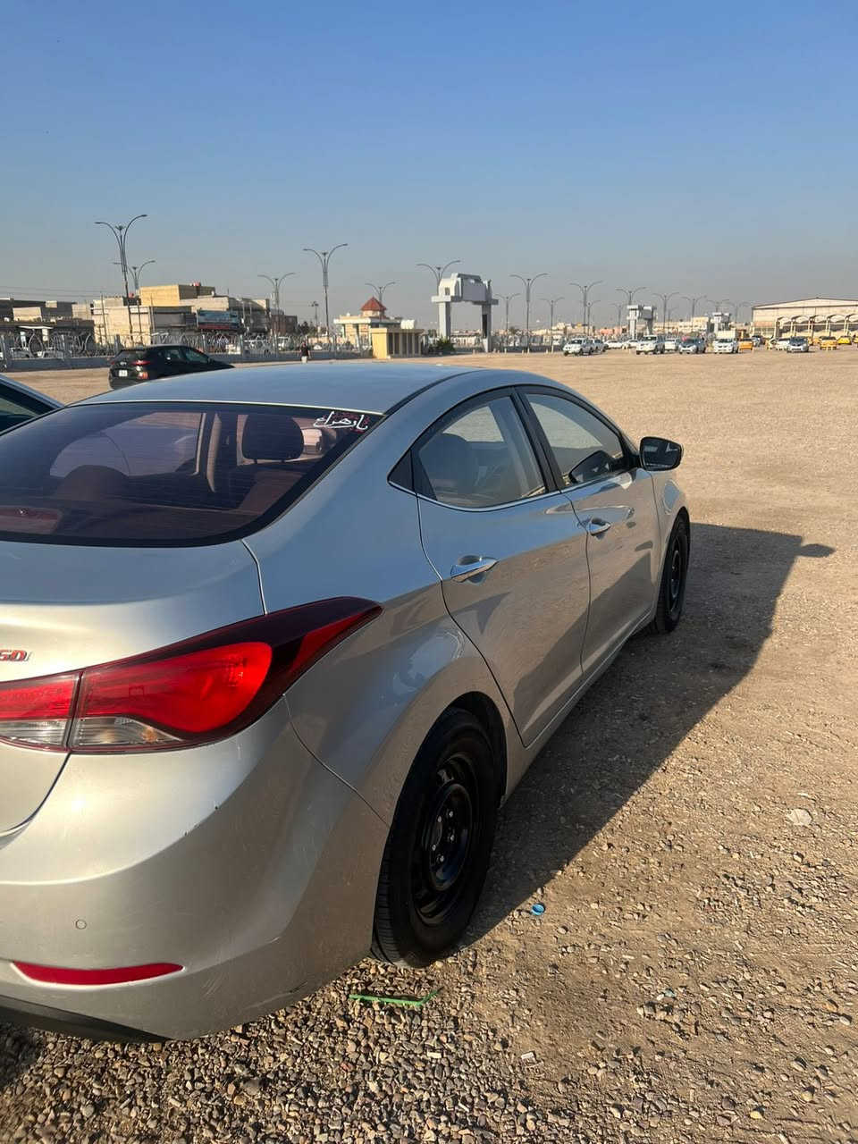 السلام عليكم 
افانتي وراد كوري 2016 
رقم بصرة ب اسمي  
السعر 118 و بيها مجال 
***********
