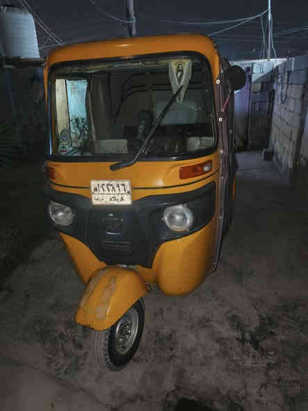 سلام وعليكم تكتك للبيع مديل ١٩ شهر ال١٢  رقم وسنويه بيها ملاحضات بسيطه مكاني زعفرانيه شارع الزوراء سعرها 7وبيها مجال بسيط هذه رقمي واتساب/ متوفر ***********
