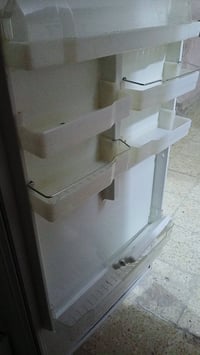 ثلاجة • حجم كبير • واتساب