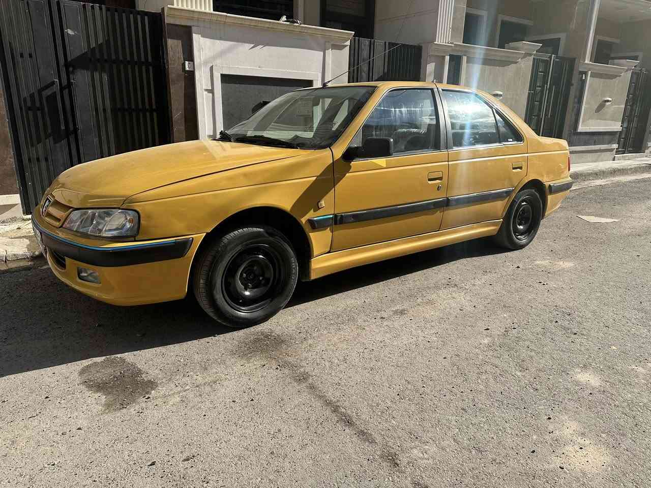 السلام عليكم
 للبيع فقط بيجو بارس موديل ٢٠١٥
السياره كير مكينه جدد
ماناقصها شي متصرف عليها ربع 
السعر ٥٠ وبي مجال بسيط 
العنوان بغداد حي البساتين
للتواصل
***********
