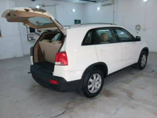 سورنتو ٢٠١١ خليجي محرك ٢٤٠٠ سياره مكفوله كفاله عامه عدا البنيد مصبوغ ٧ راكب تبريد ٣ قطع سياره رقم اربيل انكليزي ١٤٠ وبيها مجال بسيط
رقم تليفون ***********
