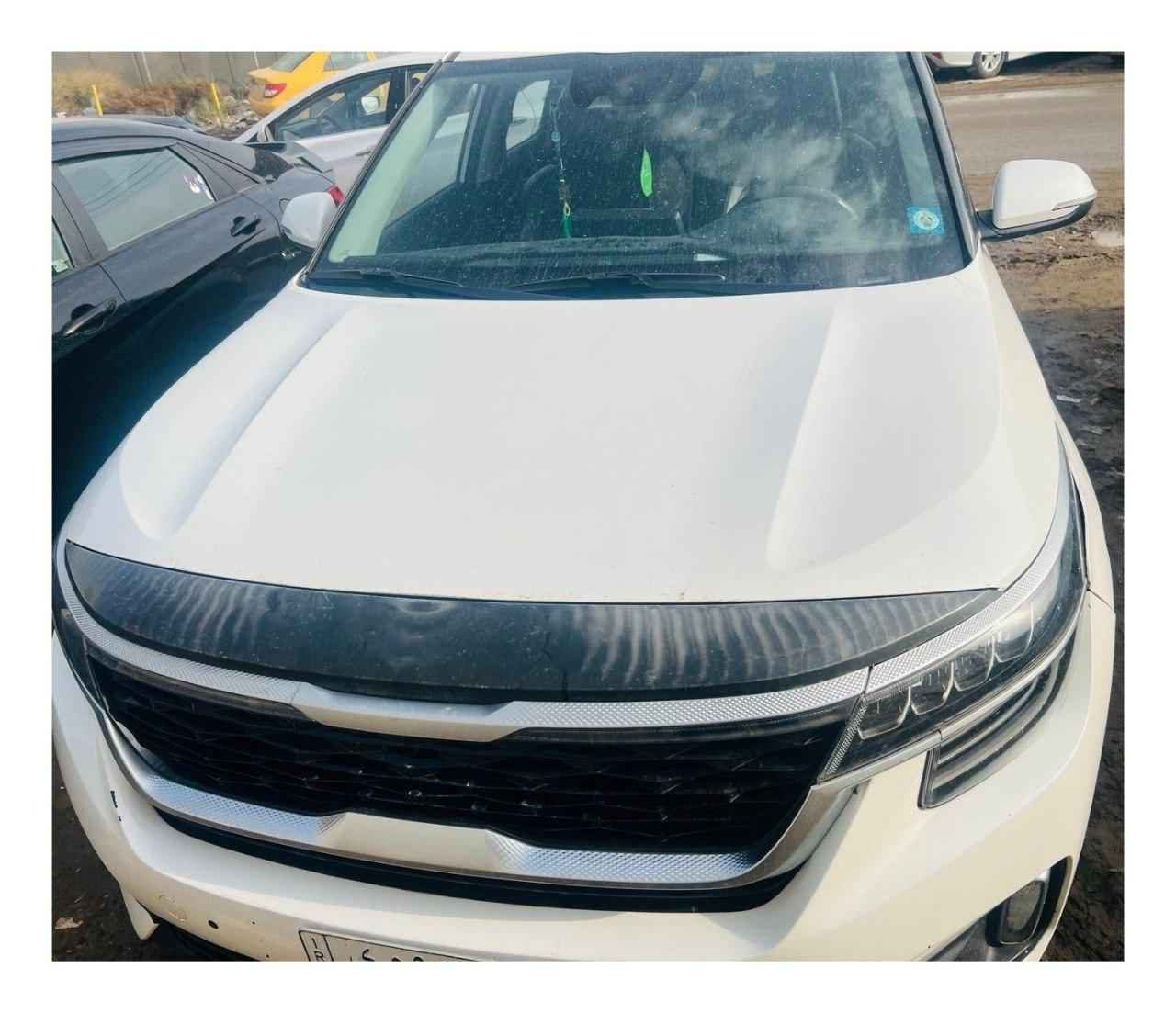 كيا سليتوس 
موديل 22 وارد كوري 
فول مواصفات ما عدا الفتحه بصمه+تشغيل ع بعد
تحكم استيرن+كامرة دوارة+ كير 7نمر+ قيادة ذاتيه
3 انضمة قيادة 
محرك 1600 تيربو تبريد قطعتين تدفئه تبريد كشنات 
ضررها بجم بدون دواخل 
مكان السيارة الديوانيه مكلف بالنشر وهاذا رقم مالك السيارة *********** ديوانية, القادسية
